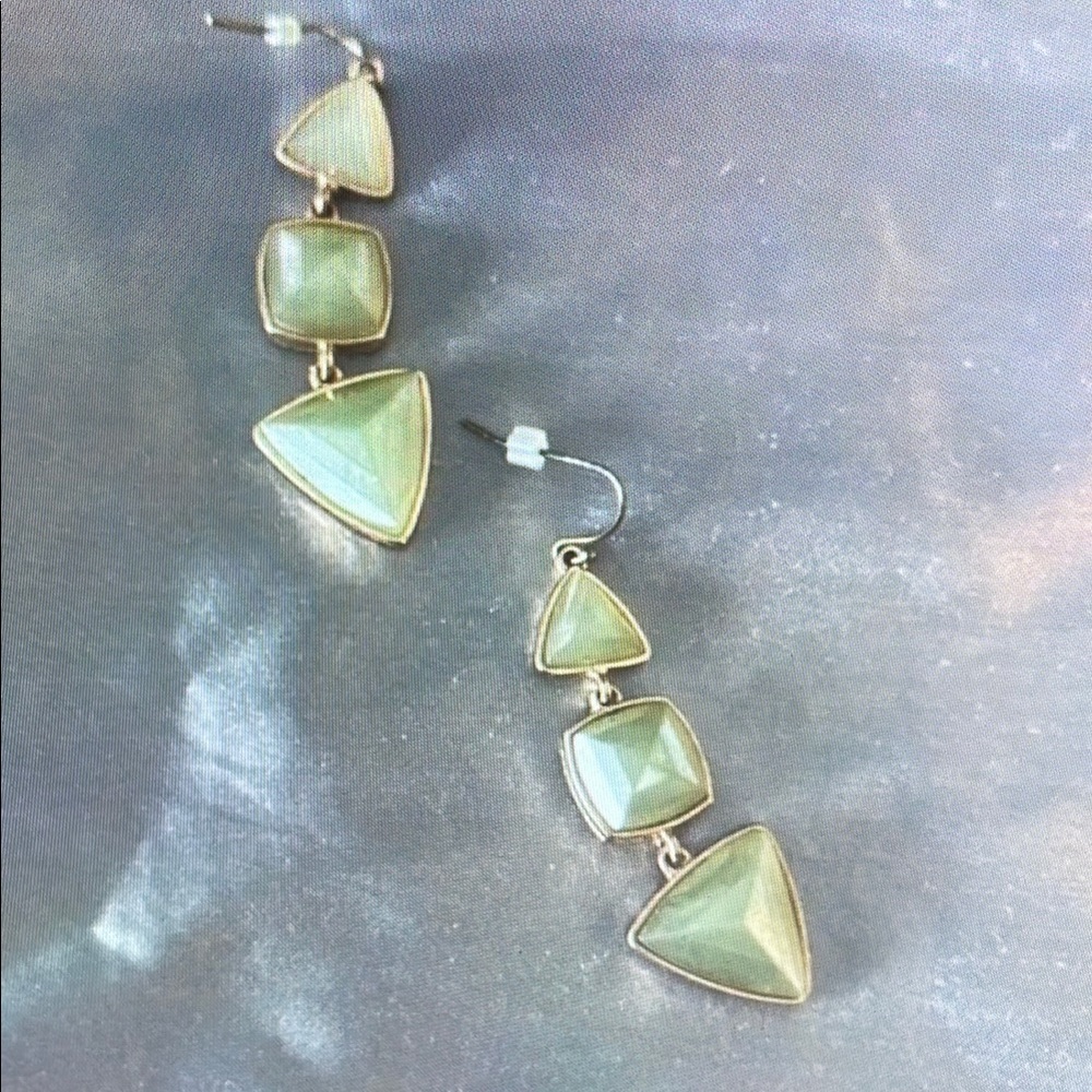 Elegant Gold and Cream Geometric Earrings